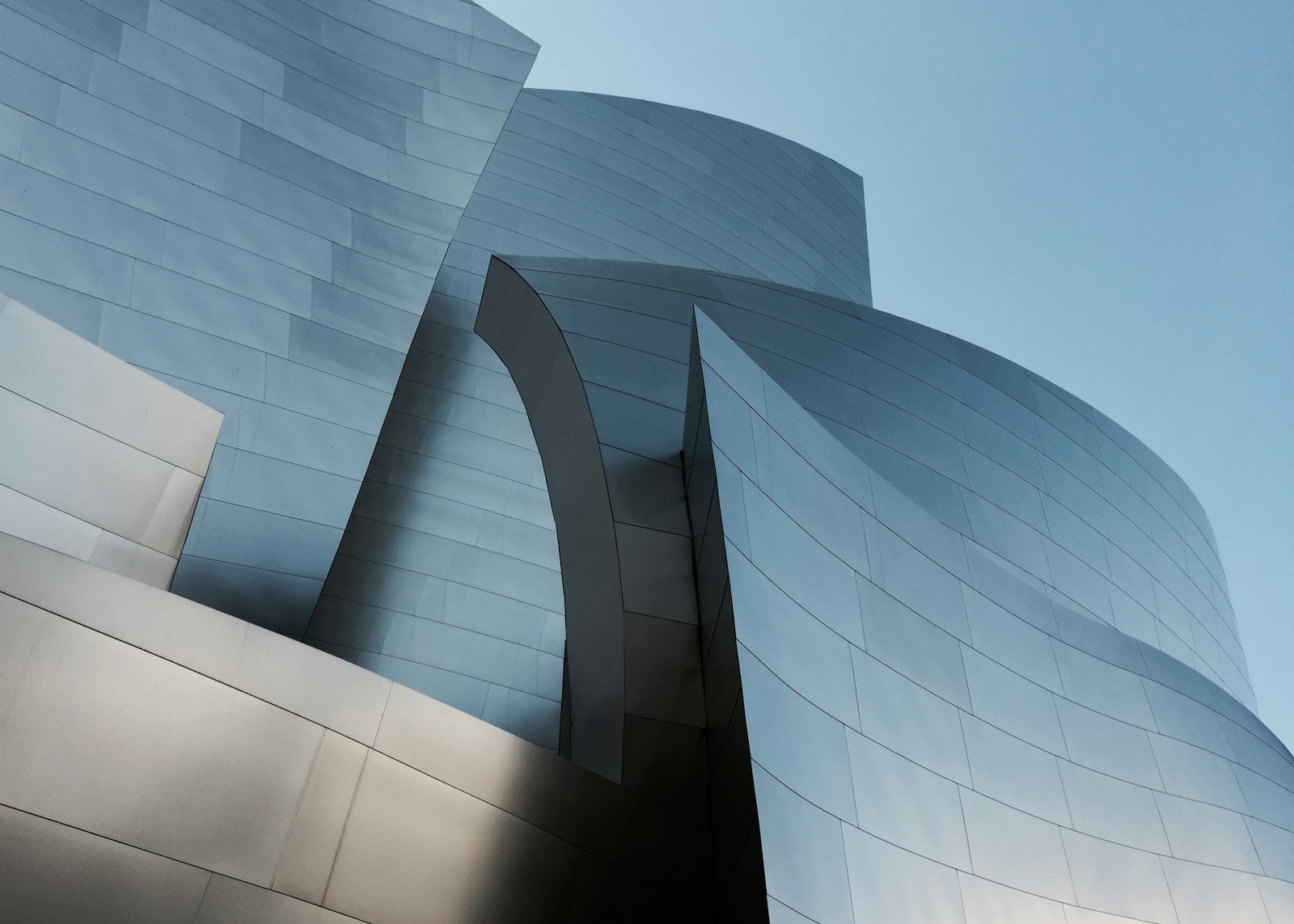 M&A Advisor vs. Business Broker: What’s the Difference?