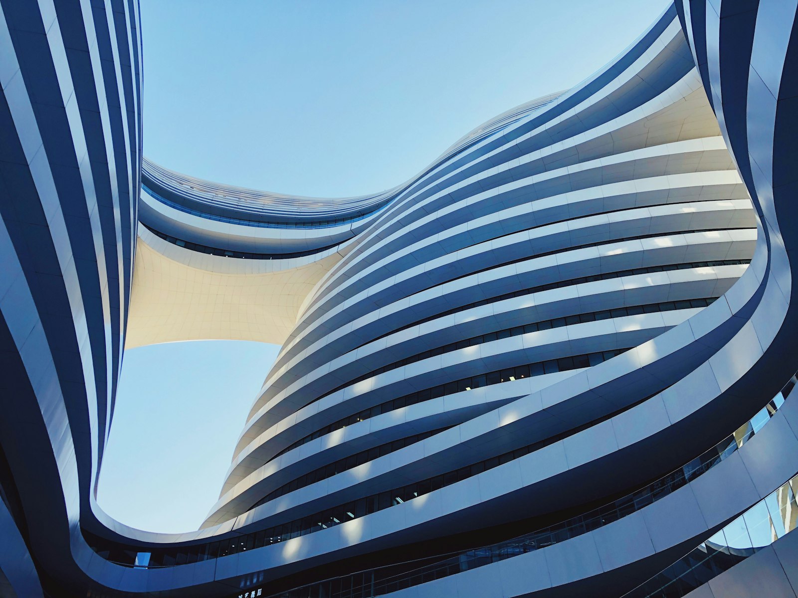 Buying a Business in the UAE: A Due Diligence Checklist